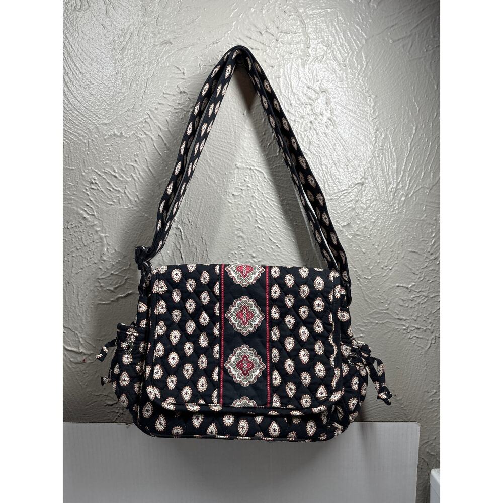Vera Bradley 2006 Classic Black Retired Pattern Small Purse Quilted Hand Bag